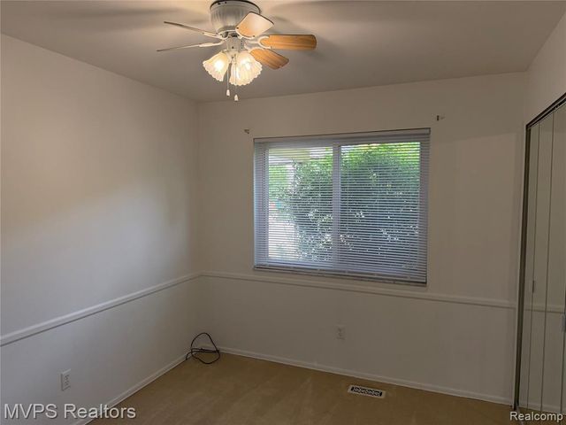 5043 Blair Drive, Troy, MI 48085