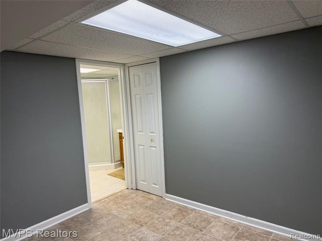 5043 Blair Drive, Troy, MI 48085