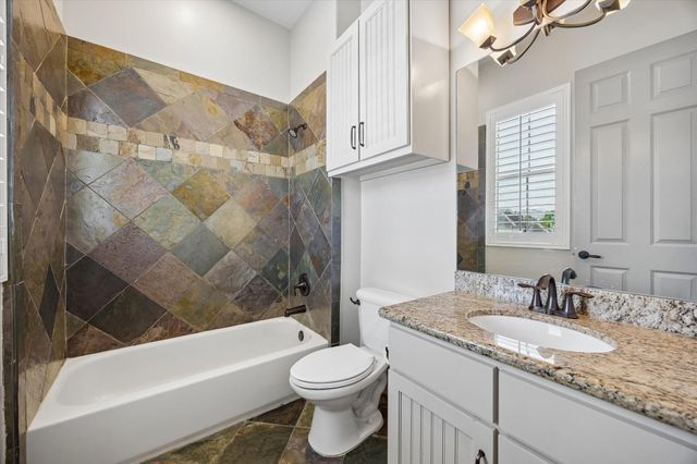 2105 Argonne Street, Houston, TX 77019