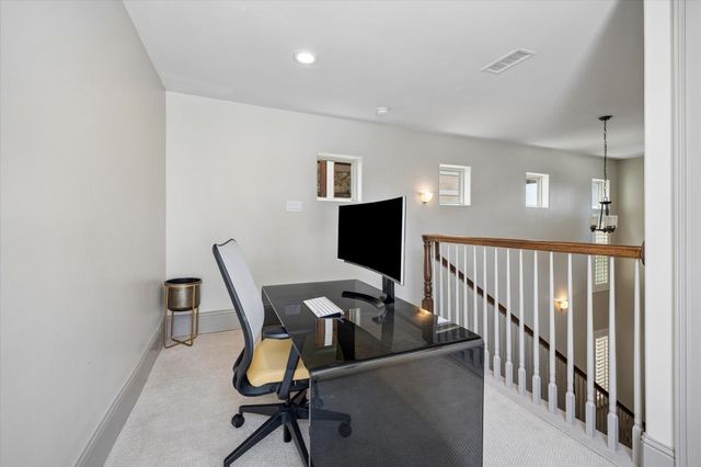 2105 Argonne Street, Houston, TX 77019