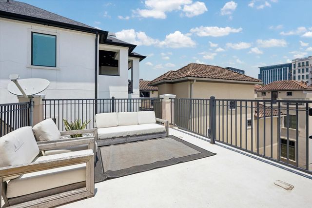 2105 Argonne Street, Houston, TX 77019