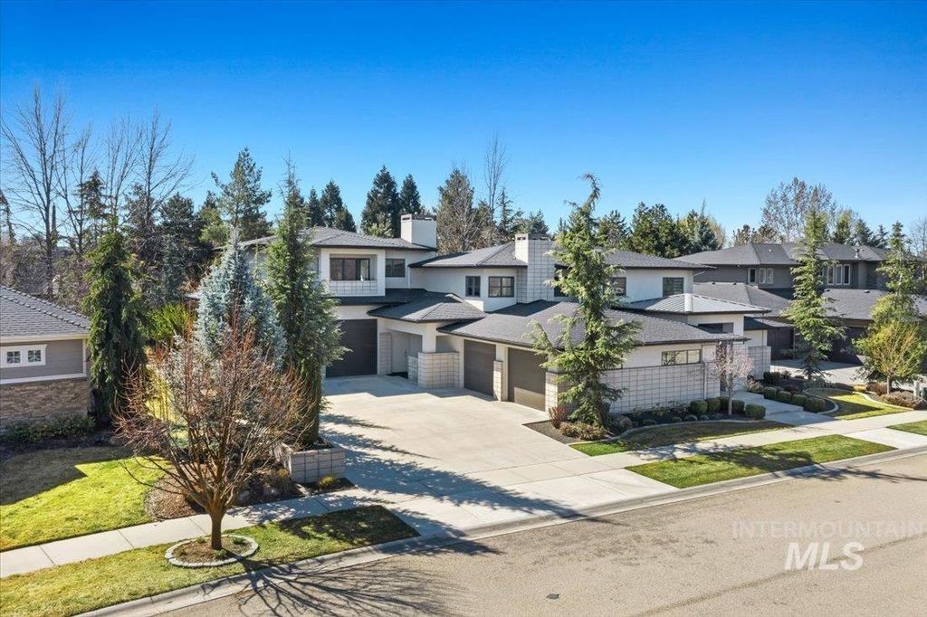 375 W Water Vista Drive, Eagle, ID 83616