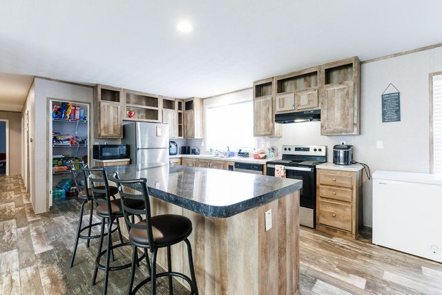 6901 Pr Kimber, Shallowater, TX 79363