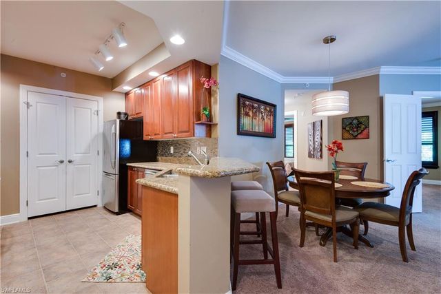 2825 Palm Beach BLVD 219, Fort Myers, FL 33916