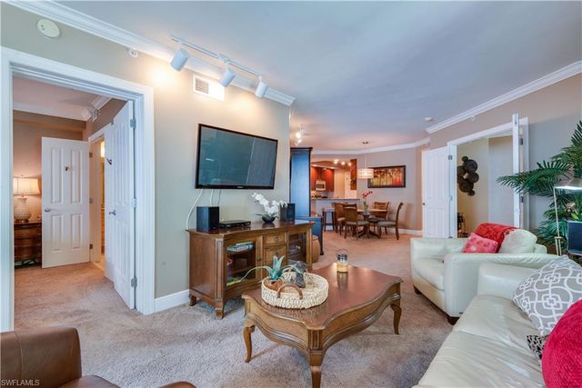 2825 Palm Beach BLVD 219, Fort Myers, FL 33916