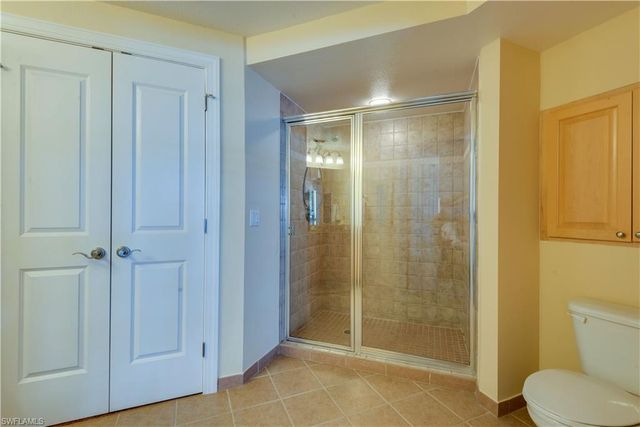 2825 Palm Beach BLVD 219, Fort Myers, FL 33916