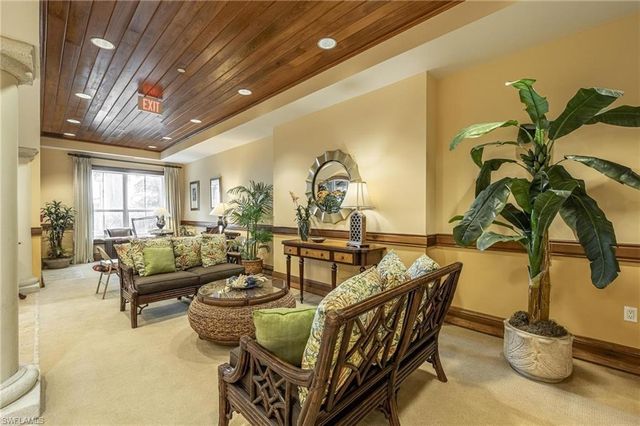 2825 Palm Beach BLVD 219, Fort Myers, FL 33916