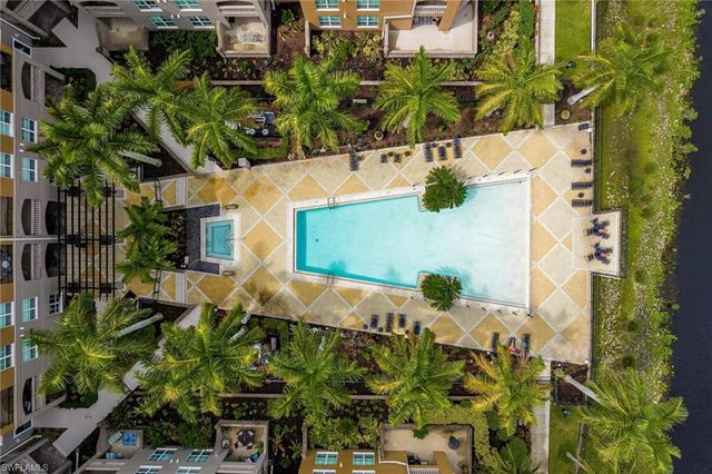 2825 Palm Beach BLVD 219, Fort Myers, FL 33916