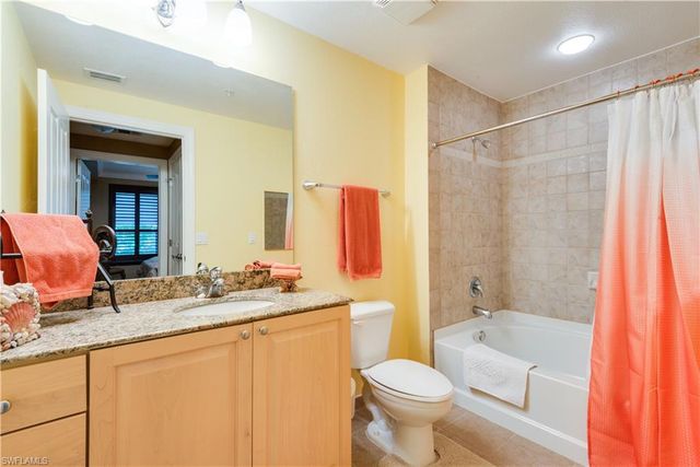 2825 Palm Beach BLVD 219, Fort Myers, FL 33916