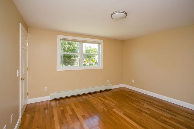 132 Evarts Street 2, Newport, RI 02840