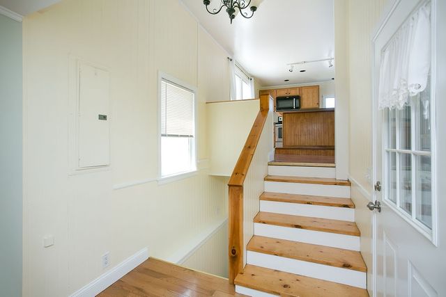 132 Evarts Street 2, Newport, RI 02840