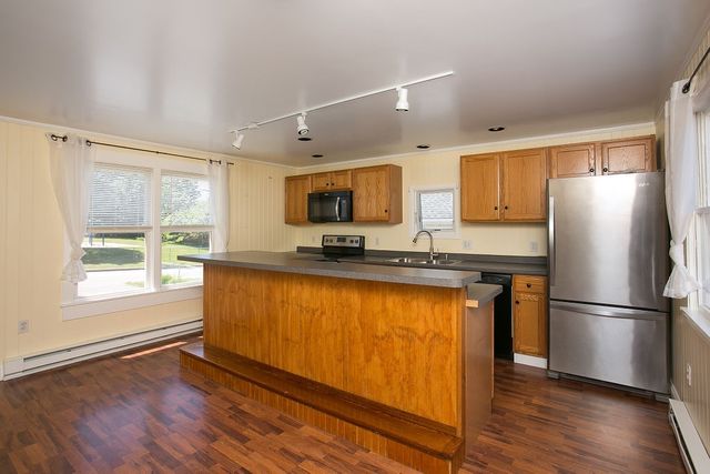 132 Evarts Street 2, Newport, RI 02840