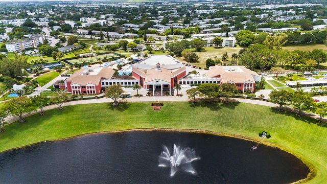 17 Lyndhurst A, Deerfield Beach, FL 33442