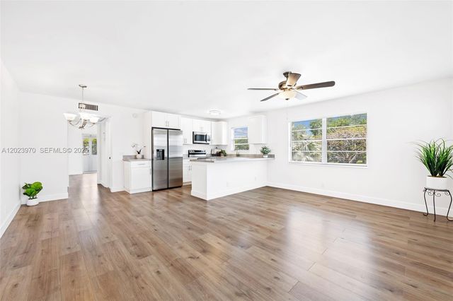 17 Lyndhurst A, Deerfield Beach, FL 33442