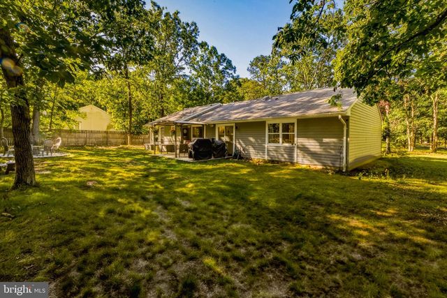 14 TUCKERTON RD, Shamong, NJ 08088