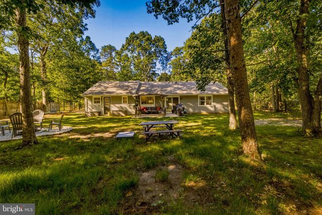 14 TUCKERTON RD, Shamong, NJ 08088