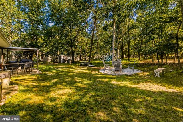 14 TUCKERTON RD, Shamong, NJ 08088