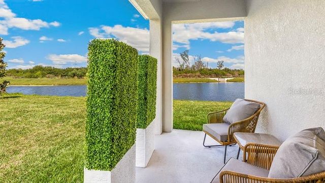 18623 LOOKOUT RIDGE PLACE, Lakewood Ranch, FL 34211