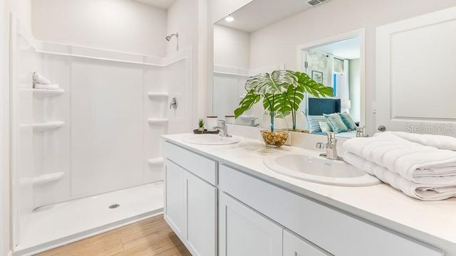 18623 LOOKOUT RIDGE PLACE, Lakewood Ranch, FL 34211