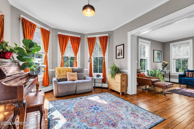 531 Locust Point Road, Rumson, NJ 07760