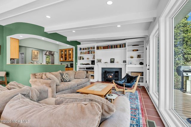 531 Locust Point Road, Rumson, NJ 07760