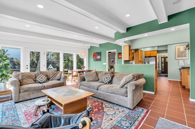 531 Locust Point Road, Rumson, NJ 07760