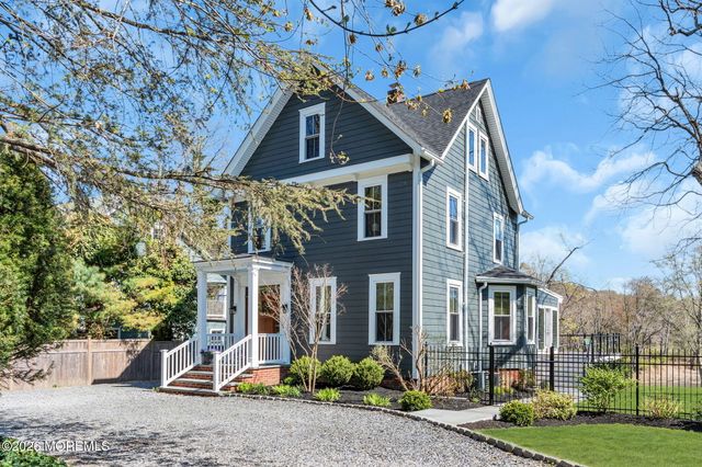 531 Locust Point Road, Rumson, NJ 07760