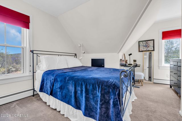 531 Locust Point Road, Rumson, NJ 07760