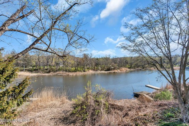 531 Locust Point Road, Rumson, NJ 07760