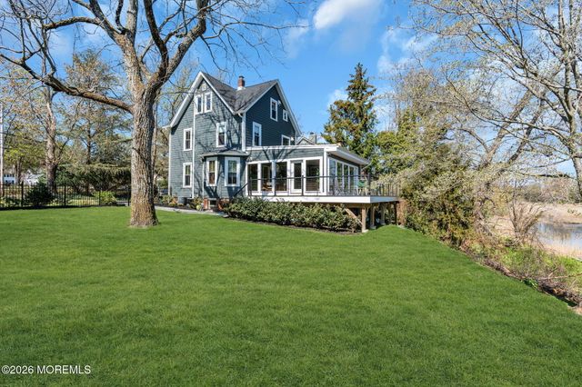 531 Locust Point Road, Rumson, NJ 07760