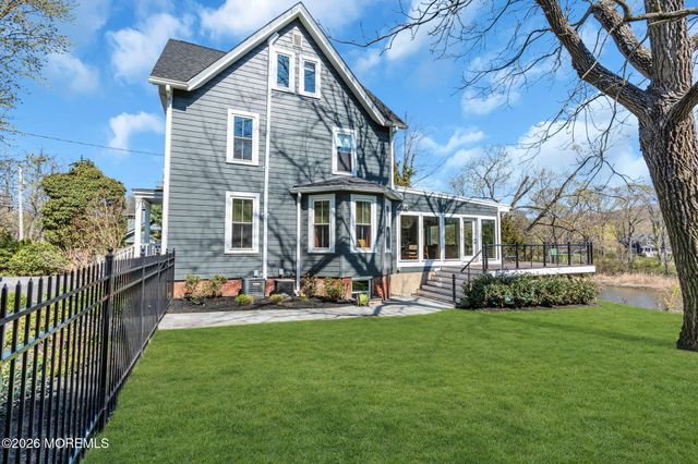 531 Locust Point Road, Rumson, NJ 07760