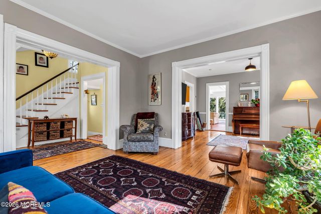 531 Locust Point Road, Rumson, NJ 07760