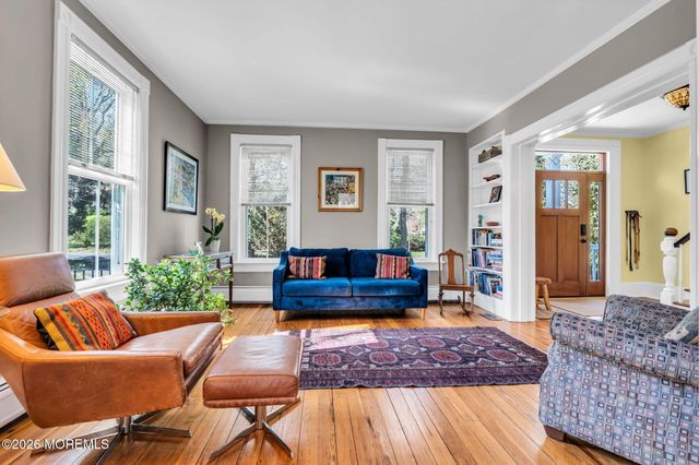 531 Locust Point Road, Rumson, NJ 07760