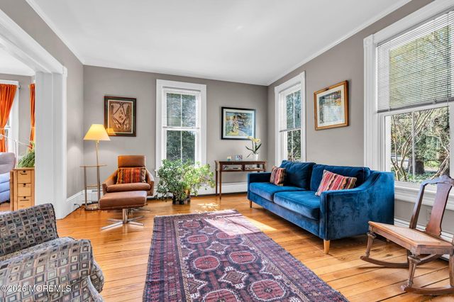 531 Locust Point Road, Rumson, NJ 07760