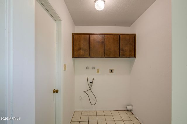 1258 W MANHATTON Drive, Tempe, AZ 85282