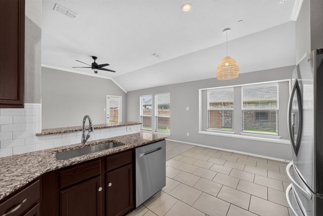 1928 Glen Meadow Drive, Royse City, TX 75189