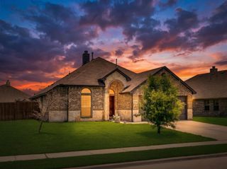 1928 Glen Meadow Drive, Royse City, TX 75189