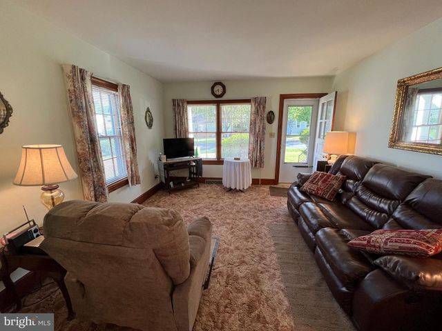 115 LONGSTREET AVENUE, Fredericksburg, VA 22401