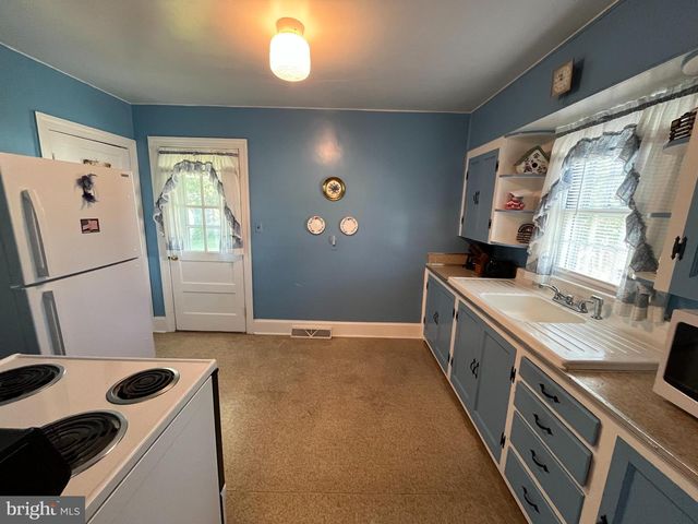 115 LONGSTREET AVENUE, Fredericksburg, VA 22401