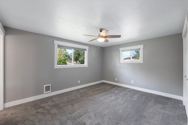 1820 5th St Ave, Cheney, WA 99004