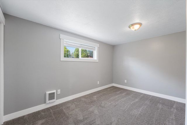 1820 5th St Ave, Cheney, WA 99004