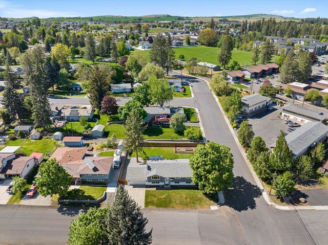 1820 5th St Ave, Cheney, WA 99004