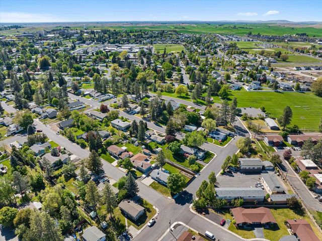 1820 5th St Ave, Cheney, WA 99004