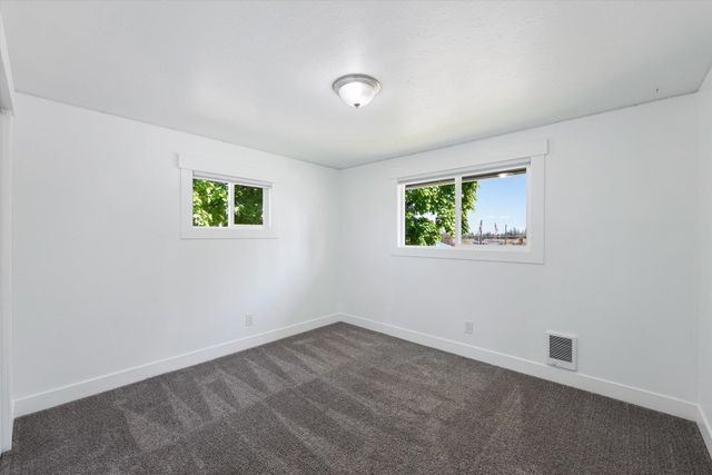1820 5th St Ave, Cheney, WA 99004