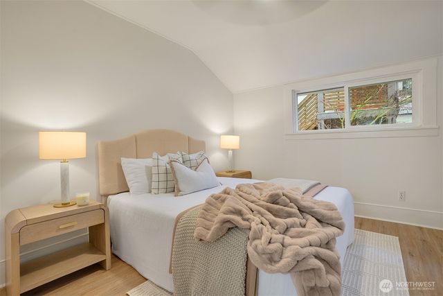 3443 21st Avenue W, Seattle, WA 98199