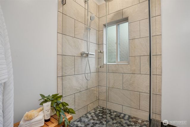 3443 21st Avenue W, Seattle, WA 98199