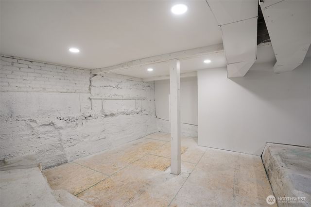 3443 21st Avenue W, Seattle, WA 98199