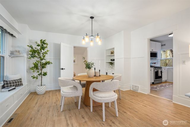 3443 21st Avenue W, Seattle, WA 98199