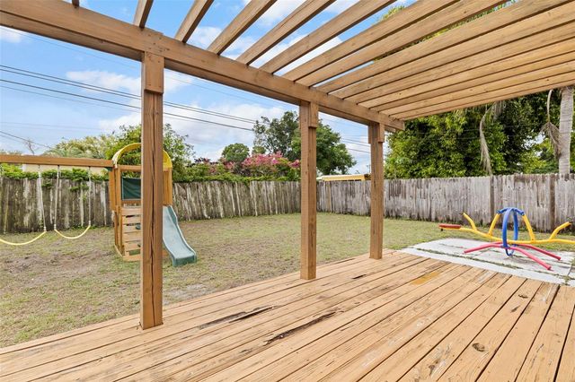 10356 111TH AVENUE, Largo, FL 33773