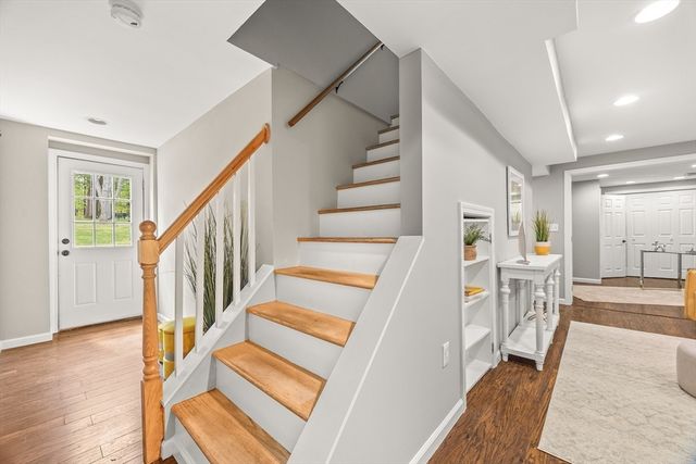 12 Westwood Ter, Westwood, MA 02090